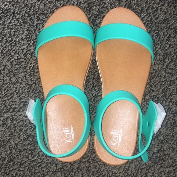 🆕 mint sandals - Picture 2 of 2